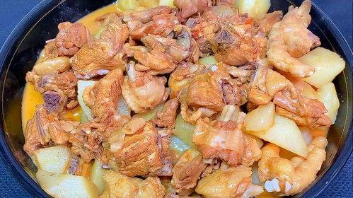 土豆炖鸡肉视频,营养美味,简单易学的经典炖菜教程