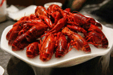 龙虾有寄生虫的视频,视频揭示海鲜安全隐忧